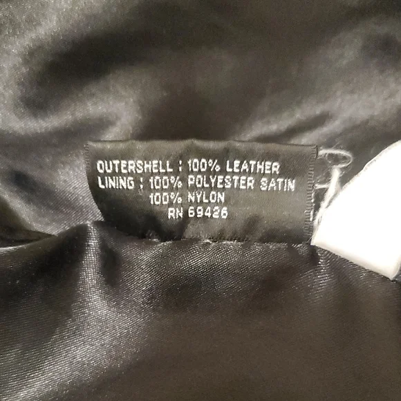 Wilsons Leather Maxima Women's Sleek Black Leather Jacket - Picture 5 of 9